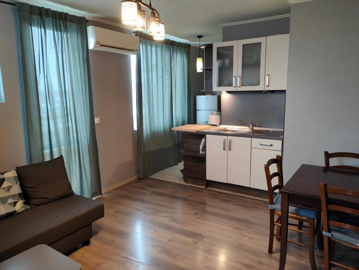 Apartamento Mladost 1 Near The Metro Sofía